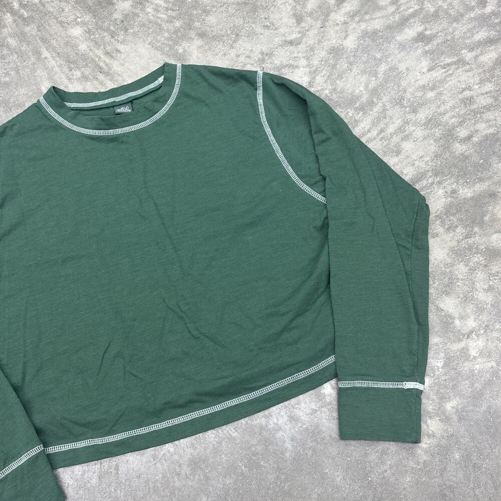 Wild Fable Long Sleeve Cropped Loose Relaxed Fix Green Shirt White Stitching - Picture 2 of 8